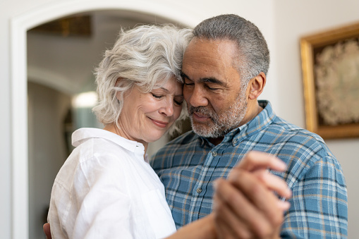 choosing the right housing for the elderly - hayes law firm